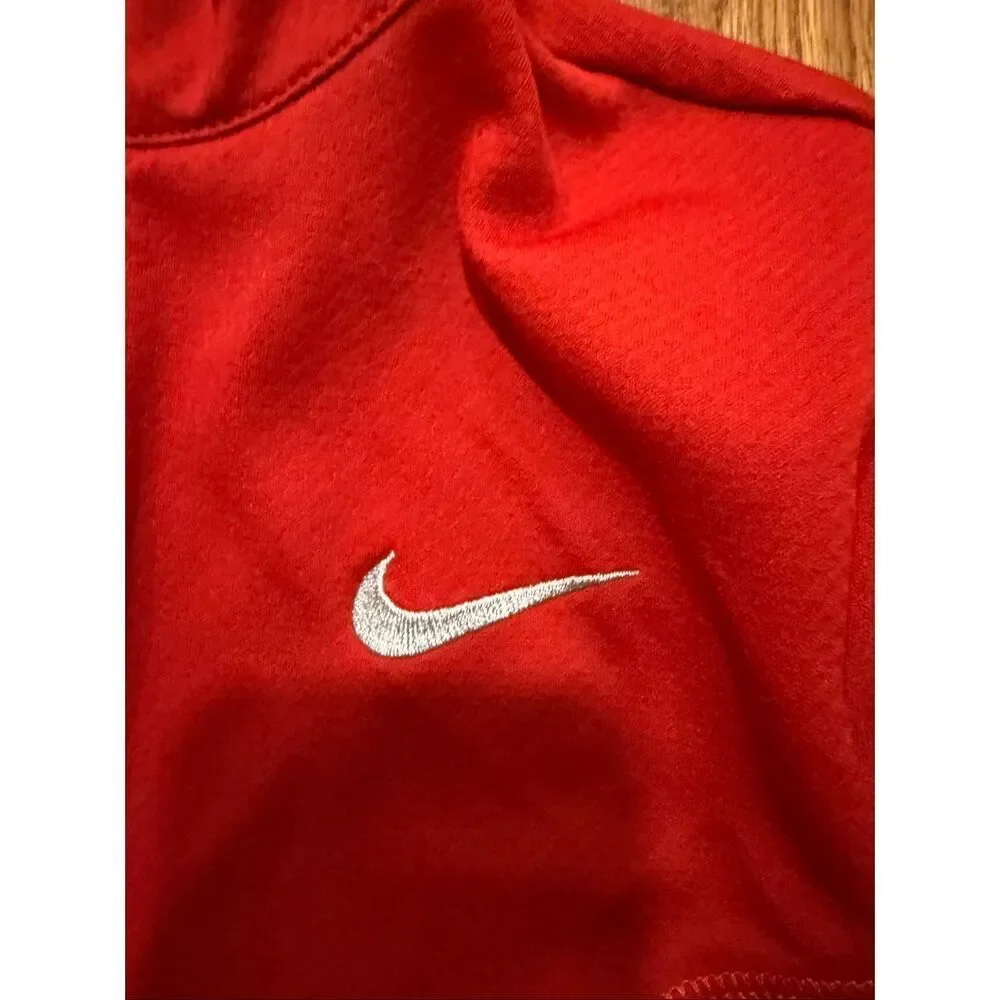 Nike Dri-Fit red full zip athletic sweater size small